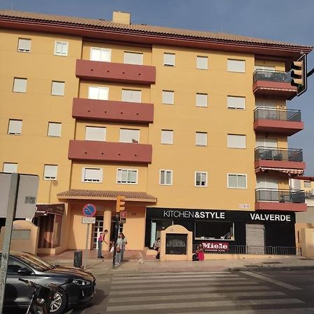 Apartamento Renovado En El Centro De بينالماذينا المظهر الخارجي الصورة