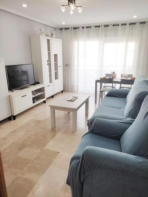 Apartamento Renovado En El Centro De بينالماذينا المظهر الخارجي الصورة